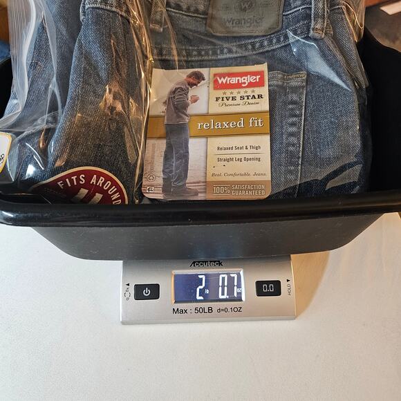 Wrangler Five Star Relaxed Fit Straight Leg Denim Jeans NWT Men's 42" x 30" - Picture 9 of 9